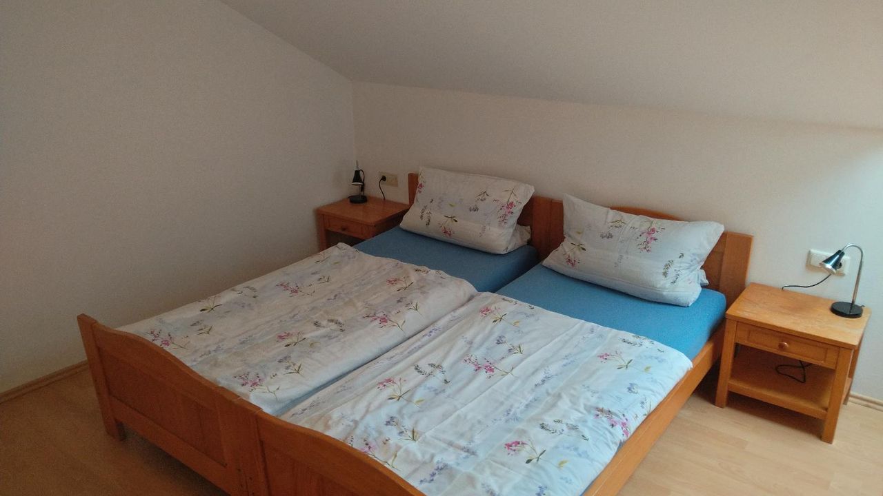 Schlafzimmer FeWoReg Schlafzimmer FeWoReg